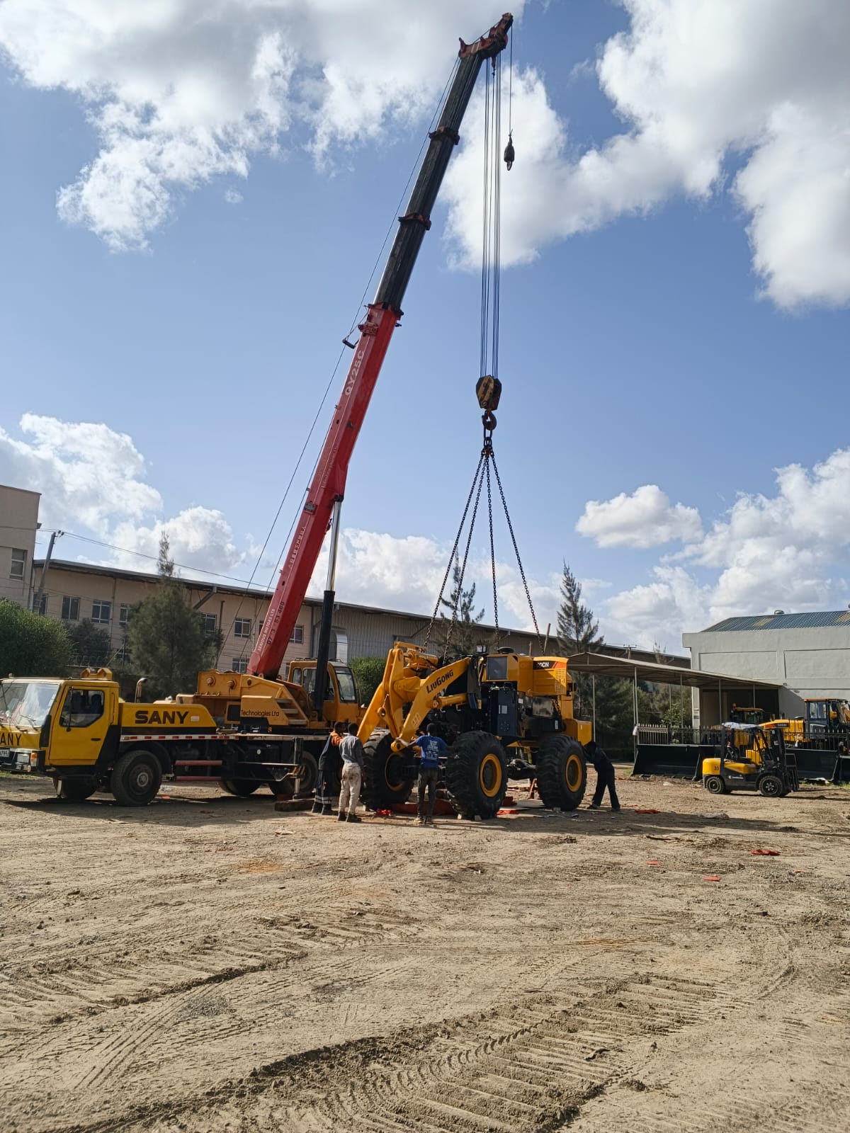 Crane services for hire in Nairobi